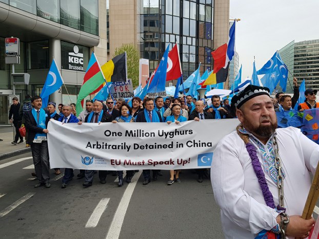Уйгуры просят о помощи ЕС