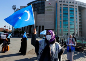 Уйгуры в Турции подали в суд на китайских чиновников